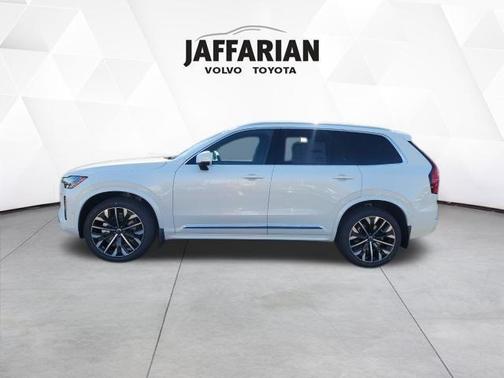 2026 Volvo XC90 B5 Ultra 7-Seater