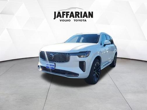 2026 Volvo XC90 B5 Ultra 7-Seater