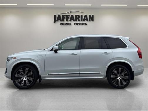 2024 Volvo XC90 Recharge Plug-In Hybrid T8 Ultimate 6-Seater