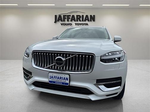 2024 Volvo XC90 Recharge Plug-In Hybrid T8 Ultimate 6-Seater