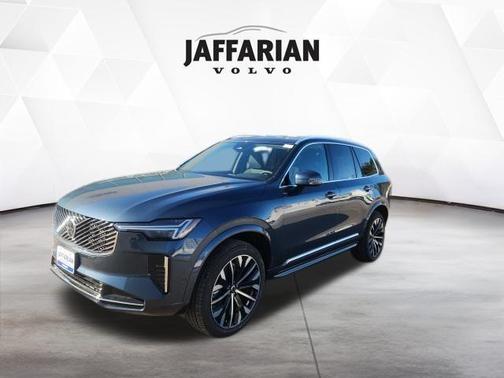 Denim Blue Metallic 2026 Volvo XC90 B5 Plus