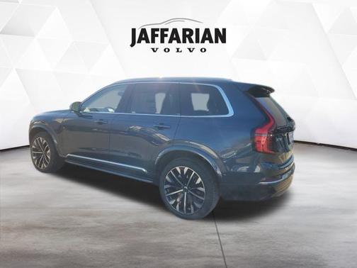 Denim Blue Metallic 2026 Volvo XC90 B5 Plus