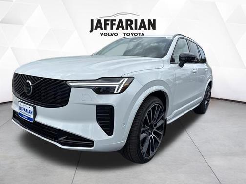 2026 Volvo XC90 B6 Ultra Dark Theme 7-Seater