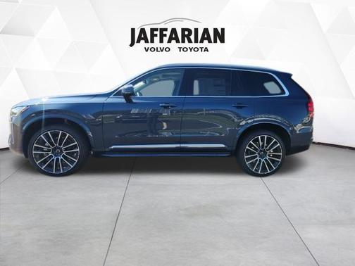2026 Volvo XC90 B6 Plus 6-Seater