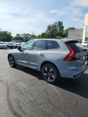 2026 Volvo XC60 B5 Core