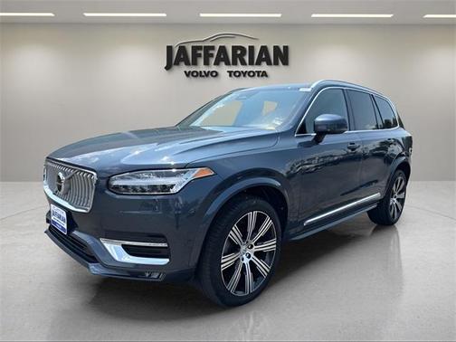2024 Volvo XC90 B6 Plus Bright Theme 7-Seater