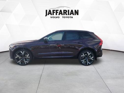 2026 Volvo XC60 B5 Ultra