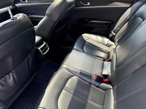 2022 Kia K5 GT