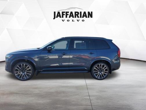 Denim Blue Metallic 2026 Volvo XC90 B6 Ultra