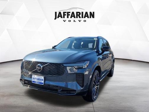 Denim Blue Metallic 2026 Volvo XC90 B6 Ultra