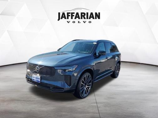 Denim Blue Metallic 2026 Volvo XC90 B6 Ultra
