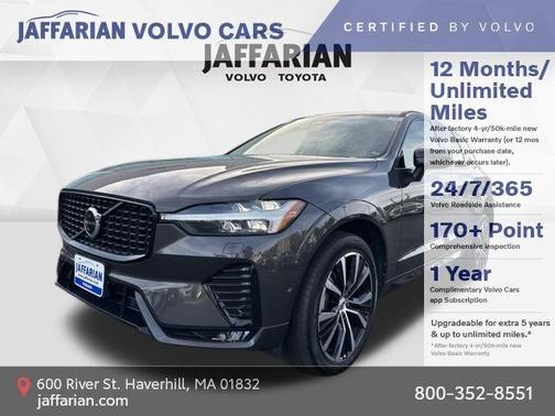2023 Volvo XC60 B5 Plus Dark Theme