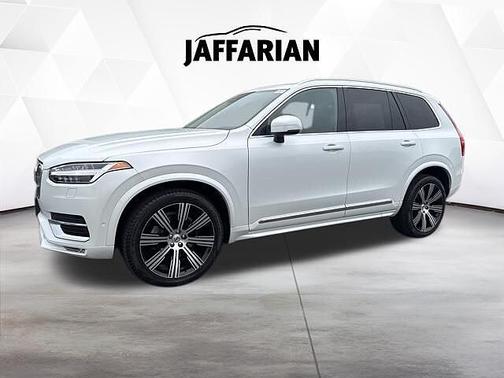 Crystal White 2023 Volvo XC90 Ultimate