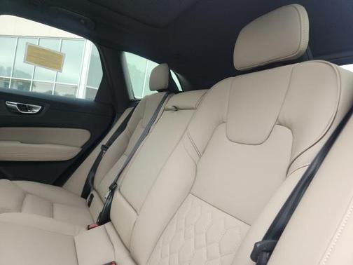 2026 Volvo XC60