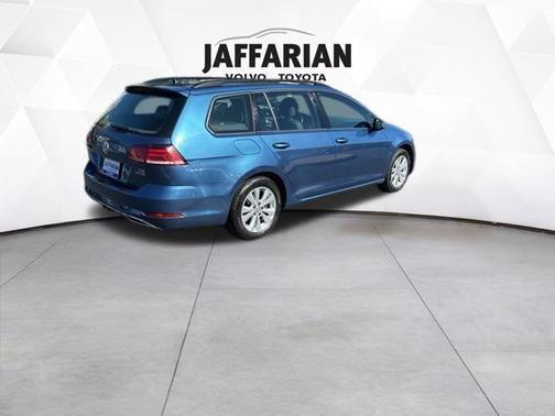 2018 Volkswagen Golf SportWagen TSI S
