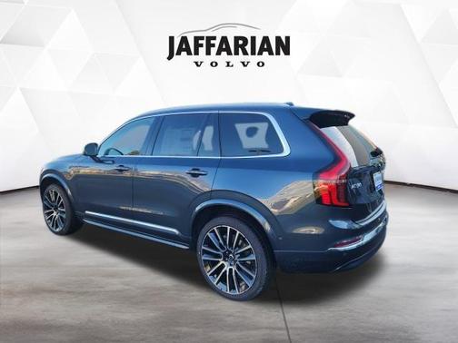 Denim Blue Metallic 2026 Volvo XC90 B6 Plus 7-Seater