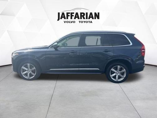 2024 Volvo XC90 B6 Core Bright Theme