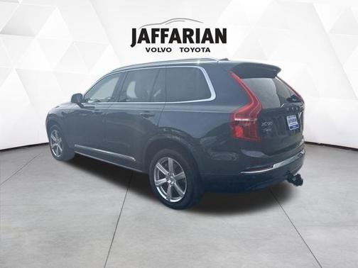 2024 Volvo XC90 B6 Core Bright Theme