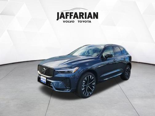 2026 Volvo XC60 B5 Ultra