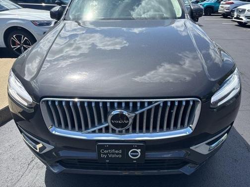 2024 Volvo XC90 Recharge Plug-In Hybrid T8 Ultimate Bright Theme 7-Seater