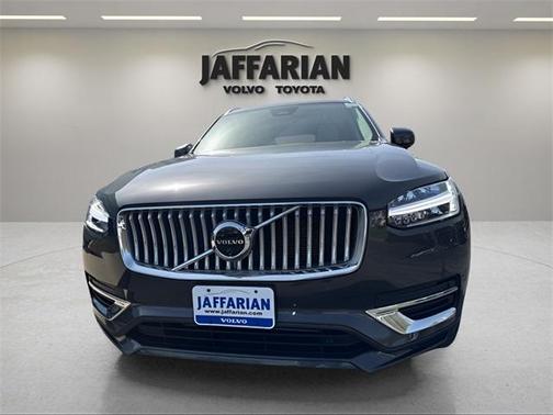 2024 Volvo XC90 Recharge Plug-In Hybrid T8 Ultimate Bright Theme 7-Seater