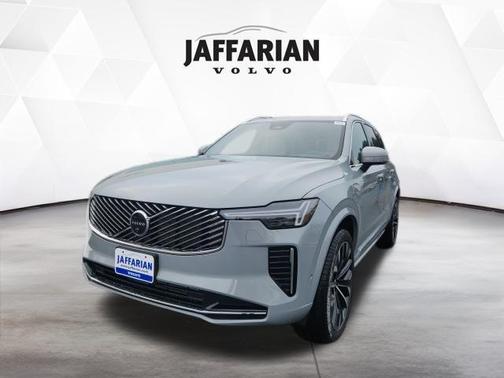 2026 Volvo XC90 Plug-In Hybrid T8 Plus 7-Seater