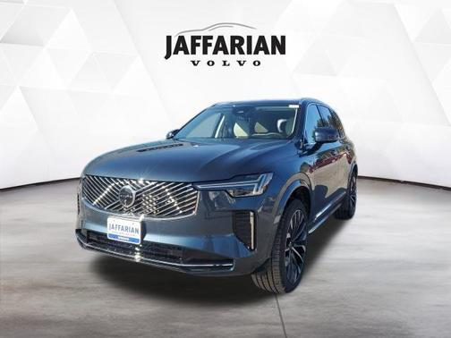 Denim Blue Metallic 2026 Volvo XC90 B6 Ultra