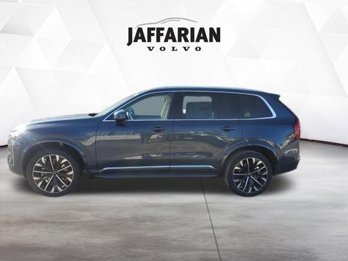Denim Blue Metallic 2026 Volvo XC90 B6 Ultra