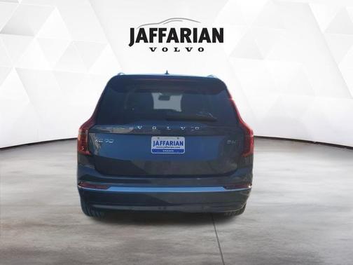 Denim Blue Metallic 2026 Volvo XC90 B6 Ultra