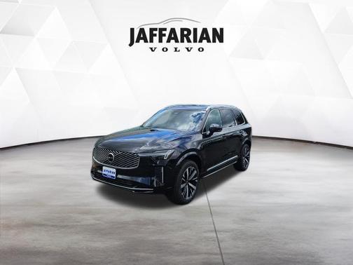 Onyx Black Metallic 2026 Volvo XC90 Core, B5 AWD Gas (mild hybrid), Gasoline, Bright, 7 Seats