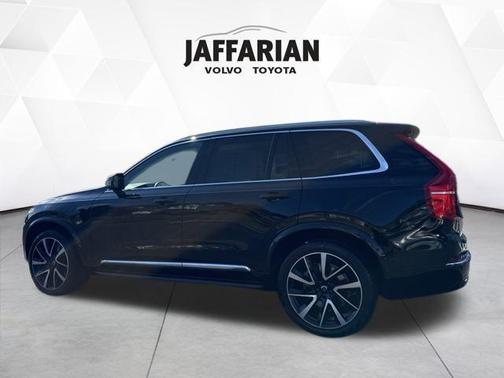 2023 Volvo XC90 B6 Plus 7-Seater