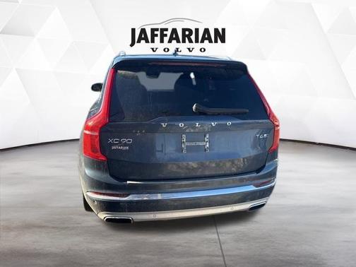 2020 Volvo XC90 T6 Inscription 7 Passenger
