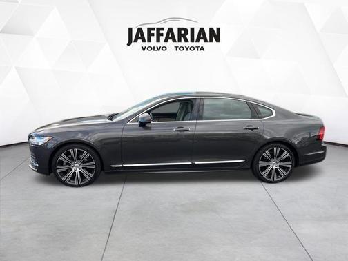2022 Volvo S90 B6 Inscription