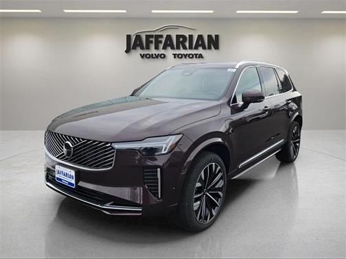 2025 Volvo XC90 Plug-In Hybrid T8 Plus 6-Seater