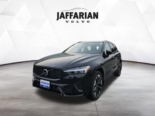 2026 Volvo XC60 Plug-In Hybrid T8 Plus