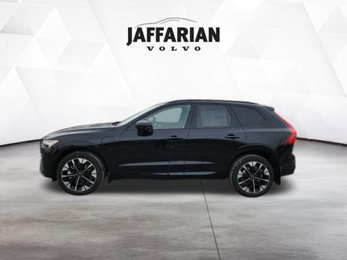 2026 Volvo XC60 Plug-In Hybrid T8 Plus