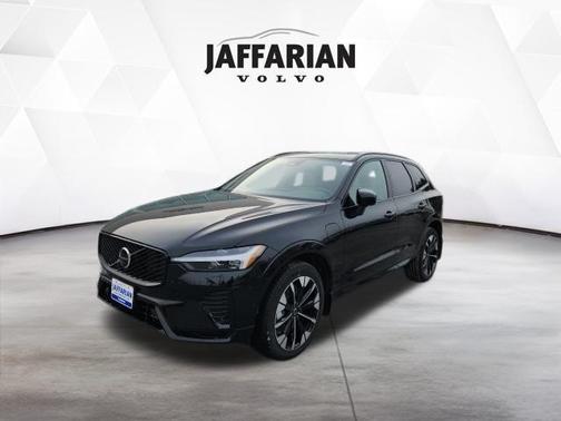 2026 Volvo XC60 Plug-In Hybrid T8 Plus