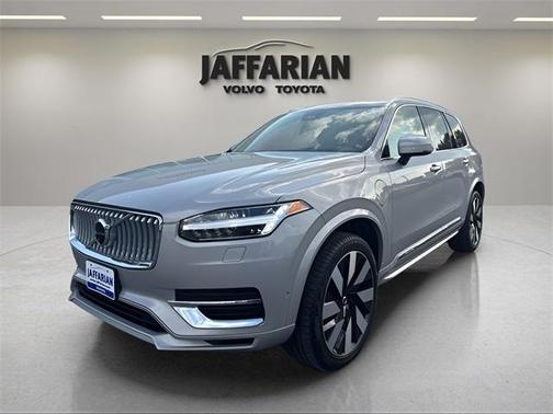 2024 Volvo XC90 Recharge Plug-In Hybrid T8 Ultimate 6-Seater