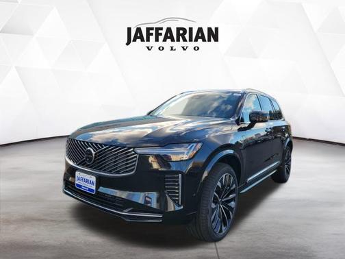 Onyx Black Metallic 2026 Volvo XC90 B6 Ultra