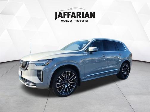 2026 Volvo XC90 B6 Plus 6-Seater