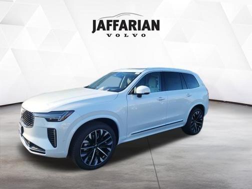 2026 Volvo XC90 B6 Ultra 7-Seater