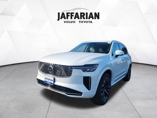 2026 Volvo XC90 B6 Ultra 7-Seater