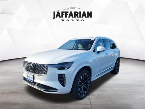 2026 Volvo XC90 B6 Ultra 7-Seater