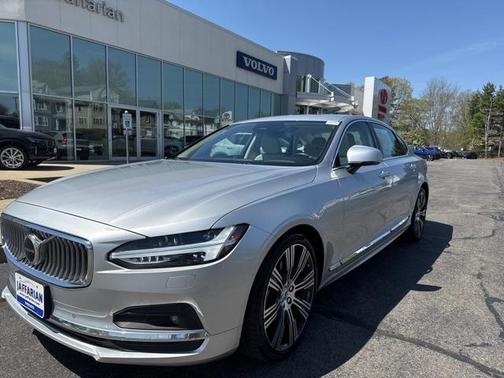 2022 Volvo S90 B6 Inscription