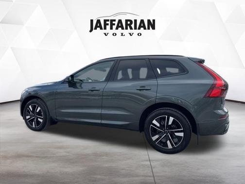 2026 Volvo XC60 B5 Core