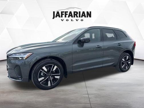 2026 Volvo XC60 B5 Core