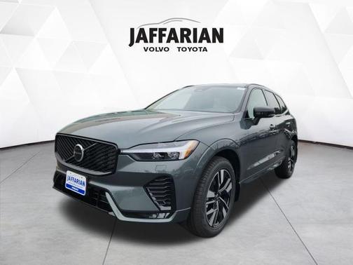 2026 Volvo XC60 B5 Core