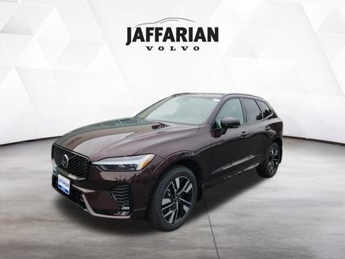 Mulberry 2026 Volvo XC60 B5 Plus