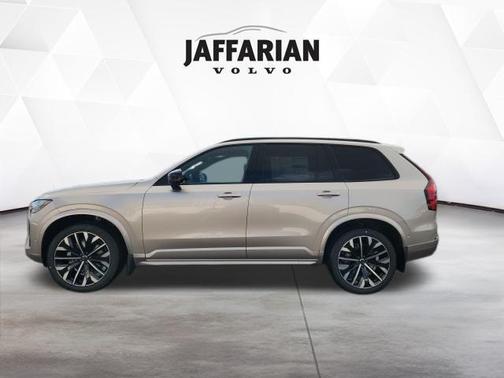 Bright Dusk Metallic 2026 Volvo XC90 B6 Ultra