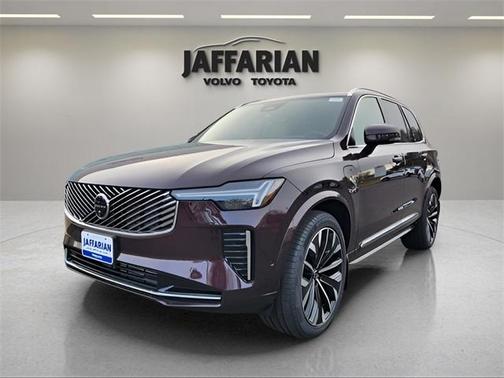 2025 Volvo XC90 Plug-In Hybrid T8 Ultra 6-Seater